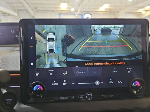 New 2026 Subaru Uncharted AWD image 24