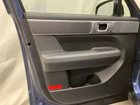 Used 2025 Hyundai Santa Fe XRT image 10