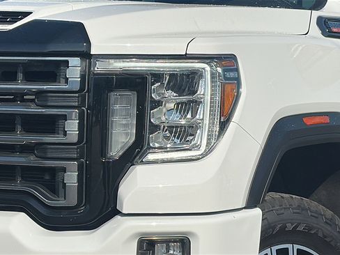 Used 2023 GMC Sierra 2500 AT4 w/ AT4 Premium Plus Package image 4