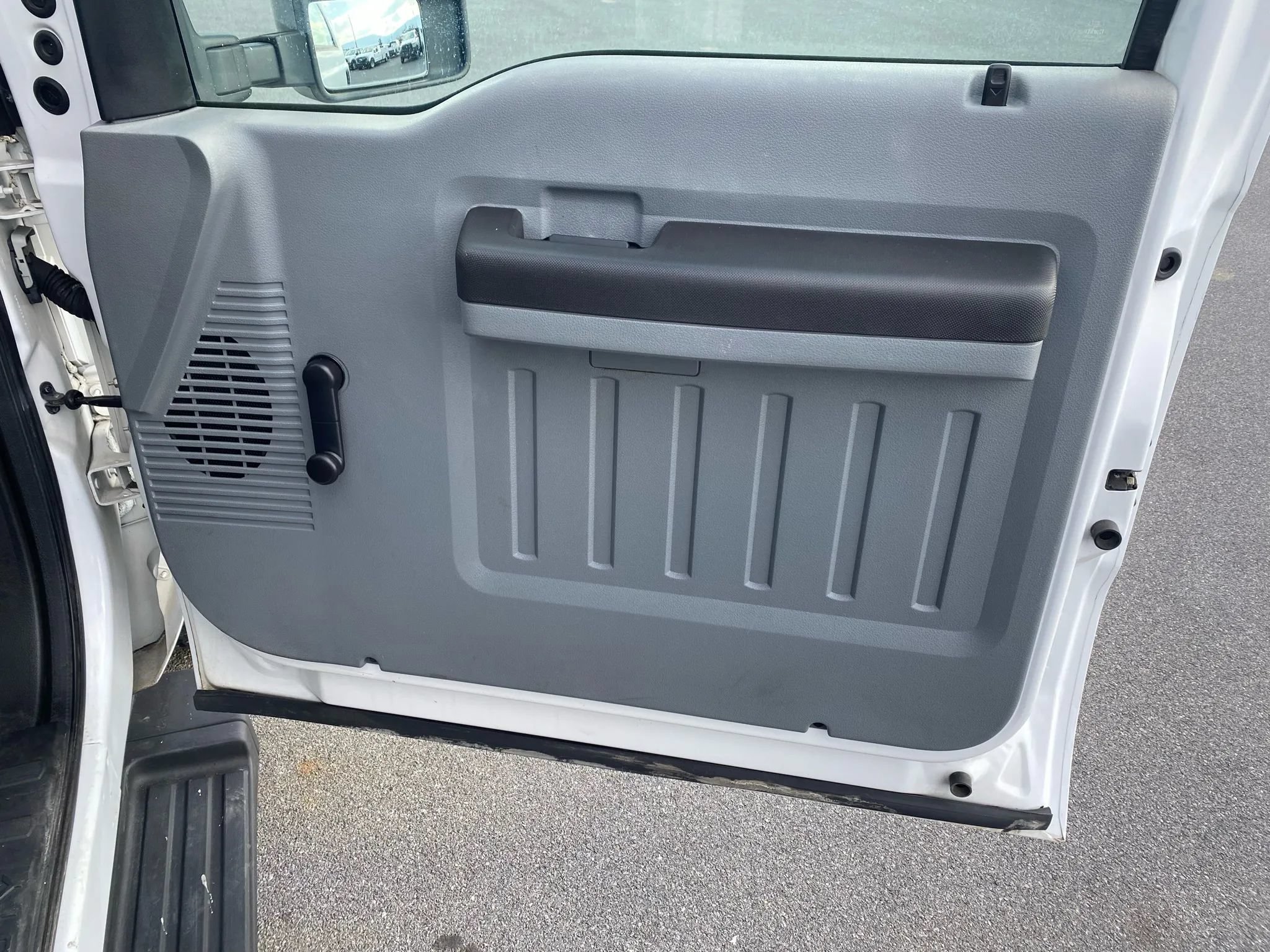 Used 2011 Ford F350 XL RWD image 19