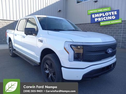 New 2025 Ford F150 Lightning Flash AWD/4WD image 1