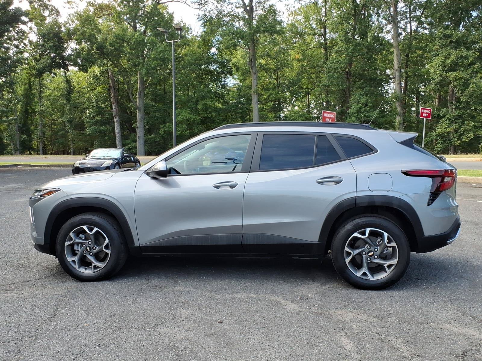 Certified 2024 Chevrolet Trax LT w/ Driver Confidence Package FWD image 4