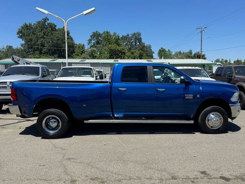 Used 2011 RAM 3500 Big Horn AWD/4WD image 2