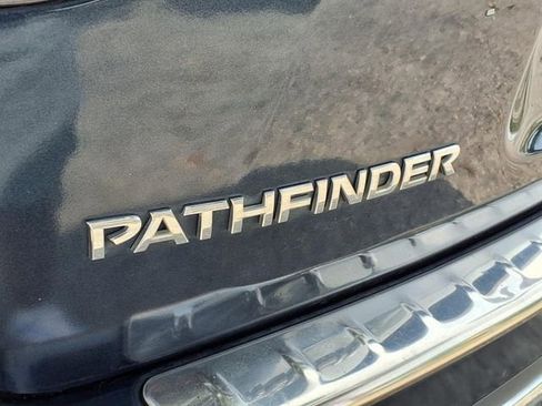 Used 2013 Nissan Pathfinder SL w/ SL Premium Pkg image 9