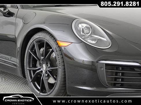 Used 2018 Porsche 911 Carrera T w/ Carrera T Interior Package RWD image 10