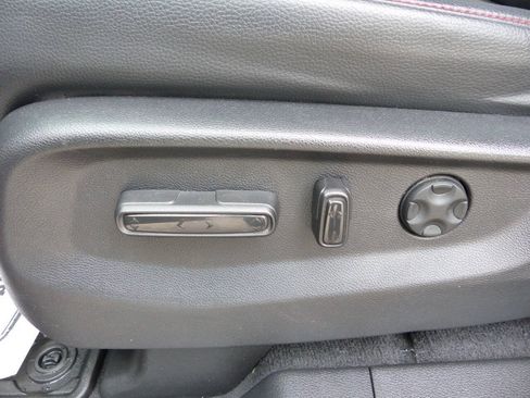 Used 2024 Honda Odyssey Sport image 23