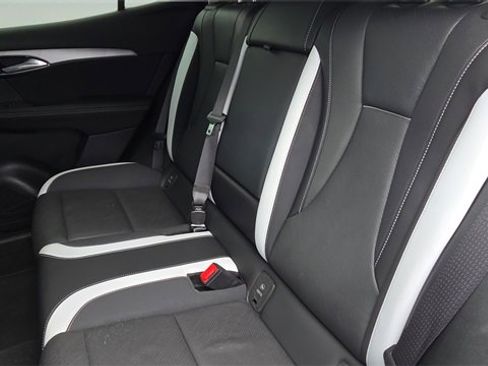 Used 2025 Buick Envision Sport Touring image 24