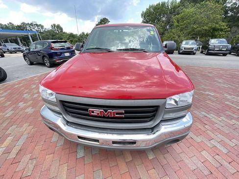 Used 2006 GMC Sierra 1500 W/T RWD image 2