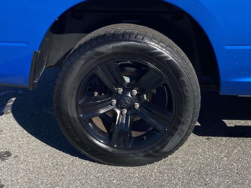 Used 2018 RAM 1500 Sport w/ Hydro Blue Sport Package image 8