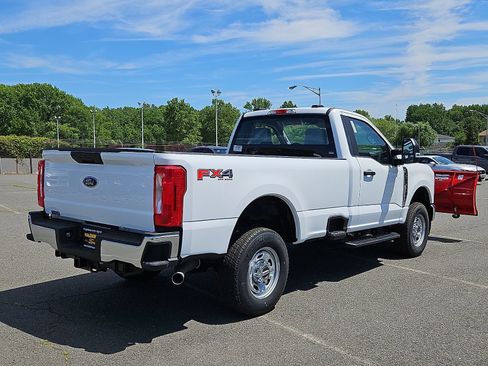 New 2026 Ford F250 XL w/ FX4 Off-Road Package AWD/4WD image 6