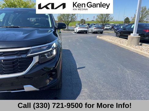 Certified 2025 Kia Seltos EX w/ EX Sunroof Package AWD/4WD image 21
