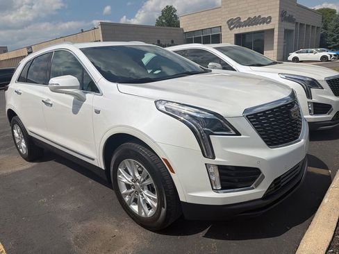 Used 2024 Cadillac XT5 Luxury AWD/4WD image 2