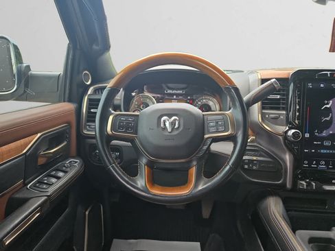 Used 2022 RAM 2500 Limited AWD/4WD image 10
