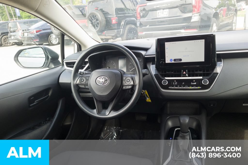Used 2024 Toyota Corolla LE FWD image 21