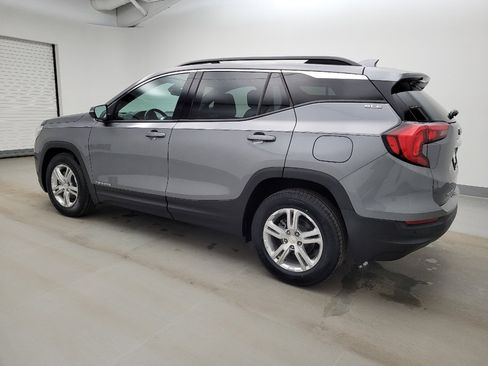 Used 2020 GMC Terrain SLE w/ Driver Convenience Package FWD image 3
