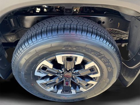 Used 2023 Nissan Frontier PRO-4X w/ Pro Convenience Package image 20