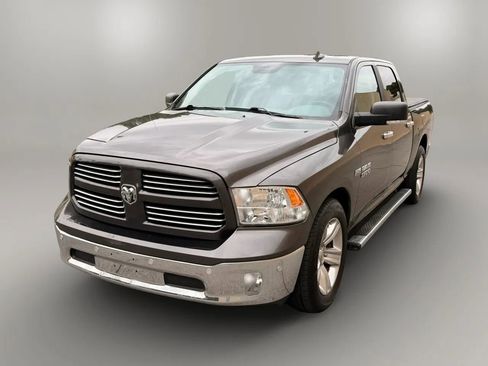 Used 2017 RAM 1500 Big Horn RWD image 6