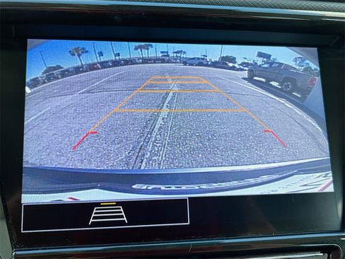 Used 2023 Chevrolet TrailBlazer LT w/ Convenience Package image 14