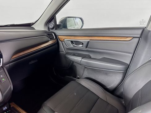 Used 2020 Honda CR-V Touring image 29