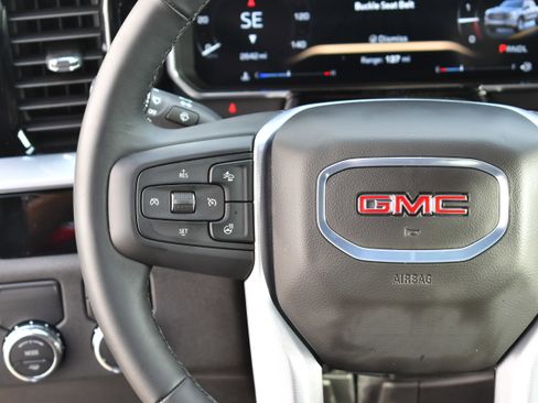 Used 2026 GMC Sierra 1500 SLE w/ Preferred Package image 16