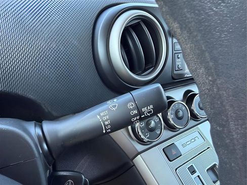 Used 2014 Scion xB FWD image 40