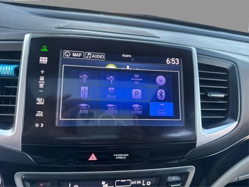 Used 2016 Honda Pilot Elite image 16
