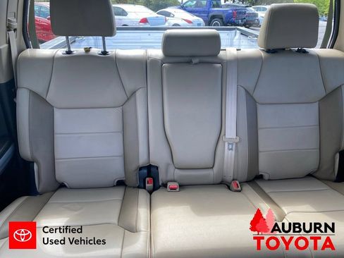 Certified 2019 Toyota Tundra Limited w/ Limited Premium Package AWD/4WD image 22