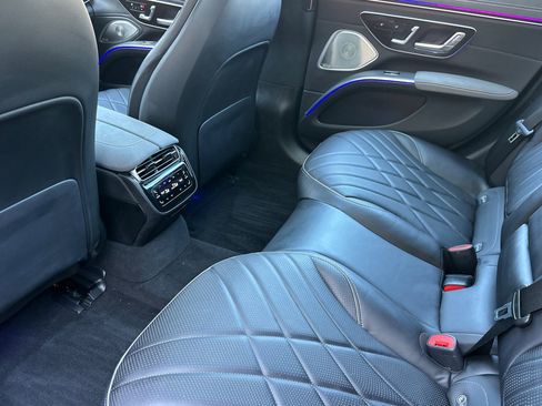 Certified 2023 Mercedes-Benz EQS 580 4MATIC Sedan image 27