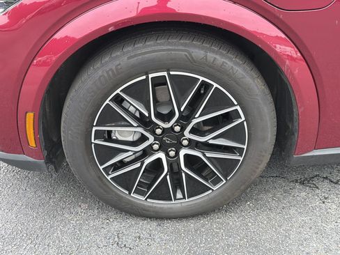 Used 2025 Ford Mustang Mach-E Premium AWD/4WD image 14