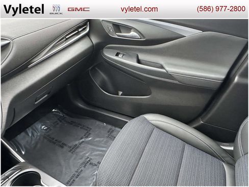 Used 2024 Buick Envista Preferred image 29