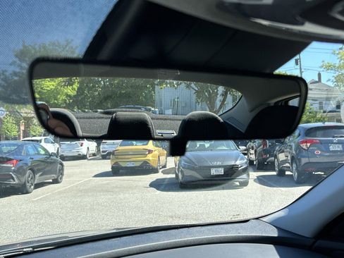 New 2026 Hyundai Elantra Hybrid FWD image 52