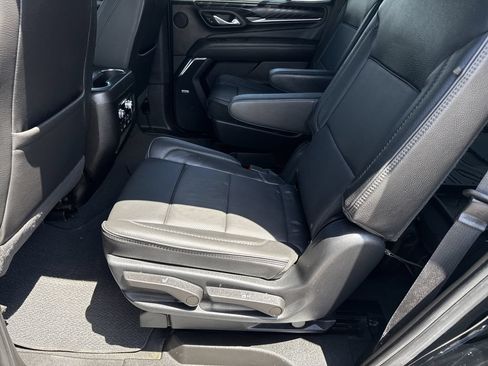 Used 2023 GMC Yukon Denali w/ Denali Reserve Package AWD/4WD image 24