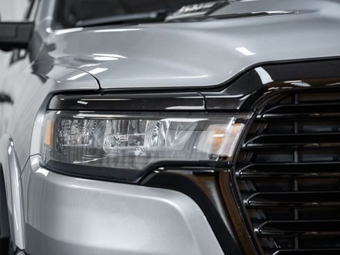 Used 2025 RAM 1500 Laramie w/ Night Edition image 17