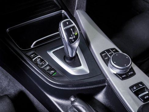 Used 2019 BMW 440i xDrive Convertible w/ M Sport Package image 25