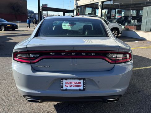 Used 2021 Dodge Charger SXT w/ Leather Interior Group image 5