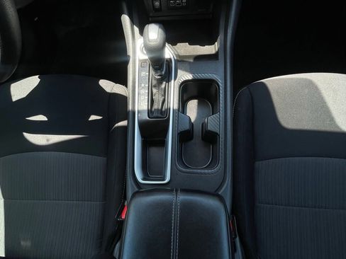 Used 2024 Nissan Sentra SV FWD image 20
