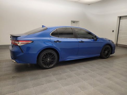 Used 2019 Toyota Camry SE image 10