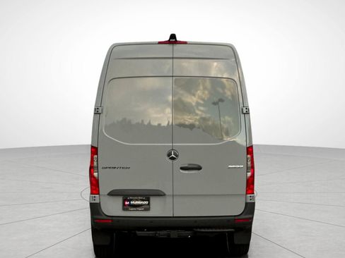 New 2025 Mercedes-Benz Sprinter 2500 image 6