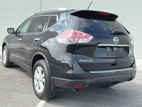 Used 2014 Nissan Rogue SV AWD/4WD image 3