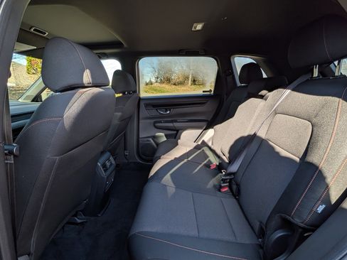 Used 2024 Honda CR-V Sport image 28