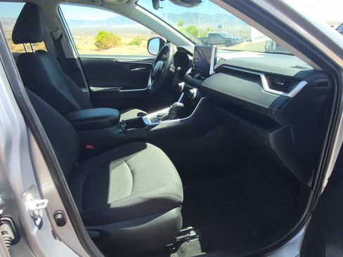 Used 2024 Toyota RAV4 XLE w/ Convenience Package AWD/4WD image 31