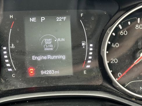 Used 2021 Jeep Compass Latitude w/ Sun and Sound Group image 17