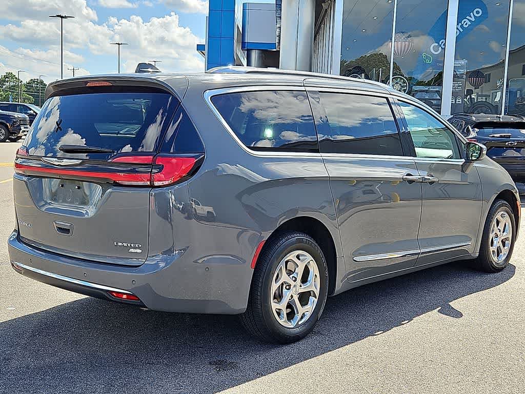 Used 2021 Chrysler Pacifica Limited w/ Premium & Safety Sphere Group AWD/4WD image 4