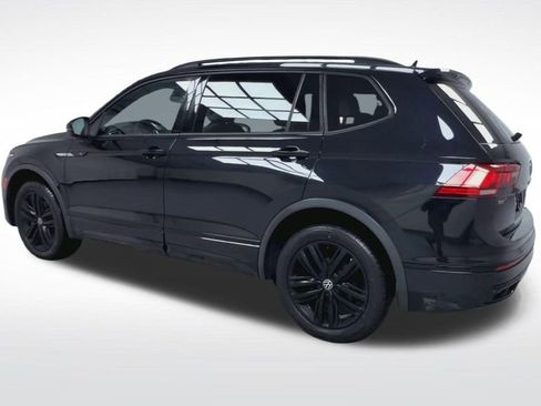 Used 2022 Volkswagen Tiguan SE R-Line AWD/4WD image 21