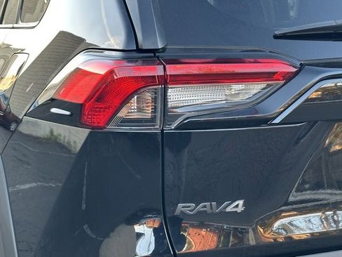 Used 2022 Toyota RAV4 Adventure image 15