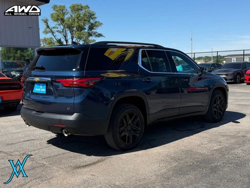 Used 2023 Chevrolet Traverse LT AWD/4WD image 7