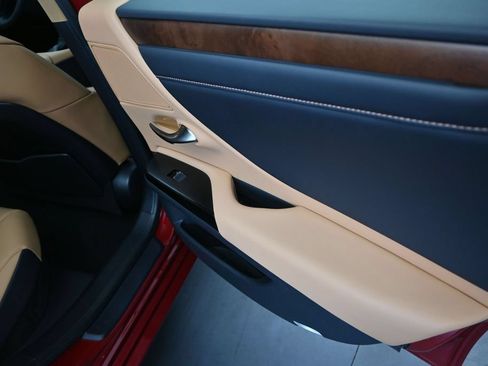 Certified 2023 Lexus ES 300h w/ Premium Package FWD image 21