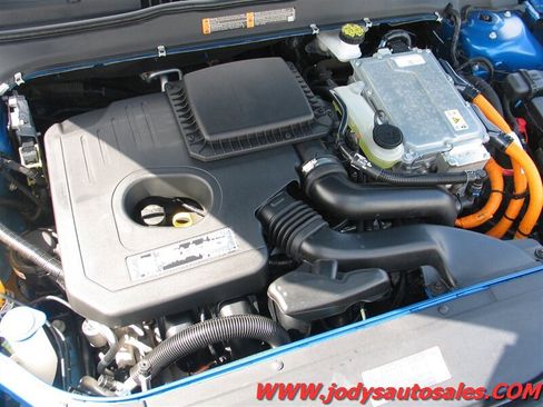 Used 2020 Ford Fusion SE FWD image 36
