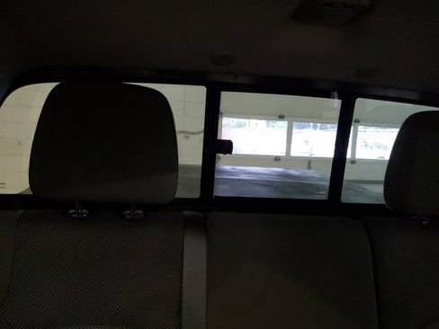 Used 2018 Nissan Frontier SV AWD/4WD image 20