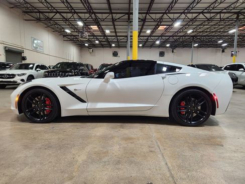 Used 2016 Chevrolet Corvette Stingray Coupe w/ 3LT Preferred Equipment Group image 7